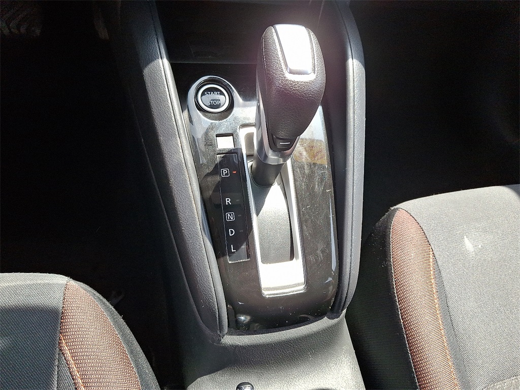 2023 Nissan Versa 1.6 SR - Photo 15