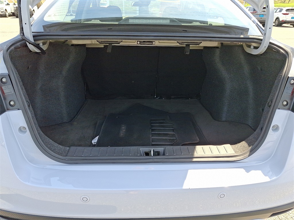 2023 Nissan Versa 1.6 SR - Photo 27