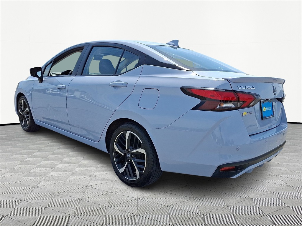 2023 Nissan Versa 1.6 SR - Photo 4