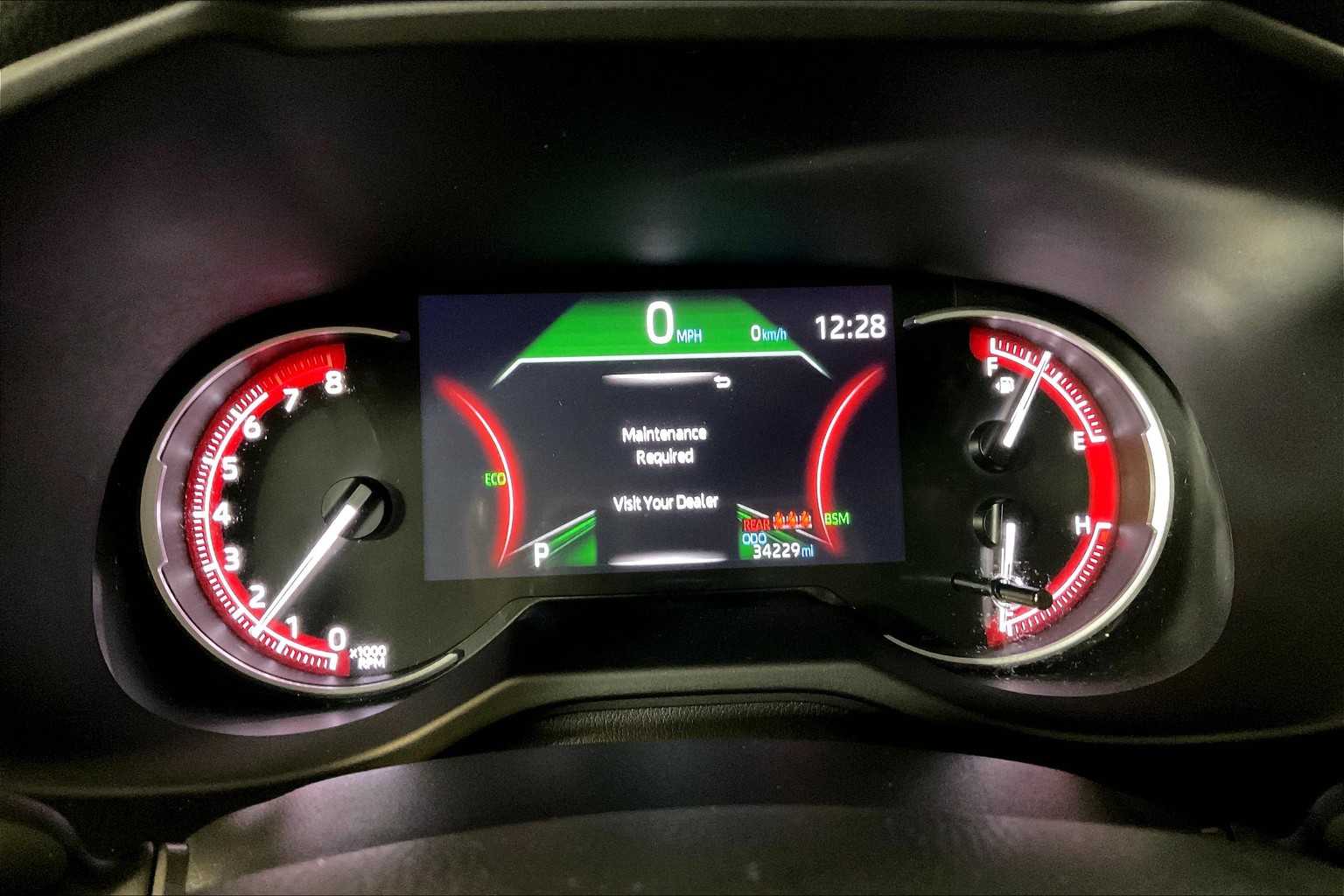 2023 Toyota RAV4 XLE - Photo 24
