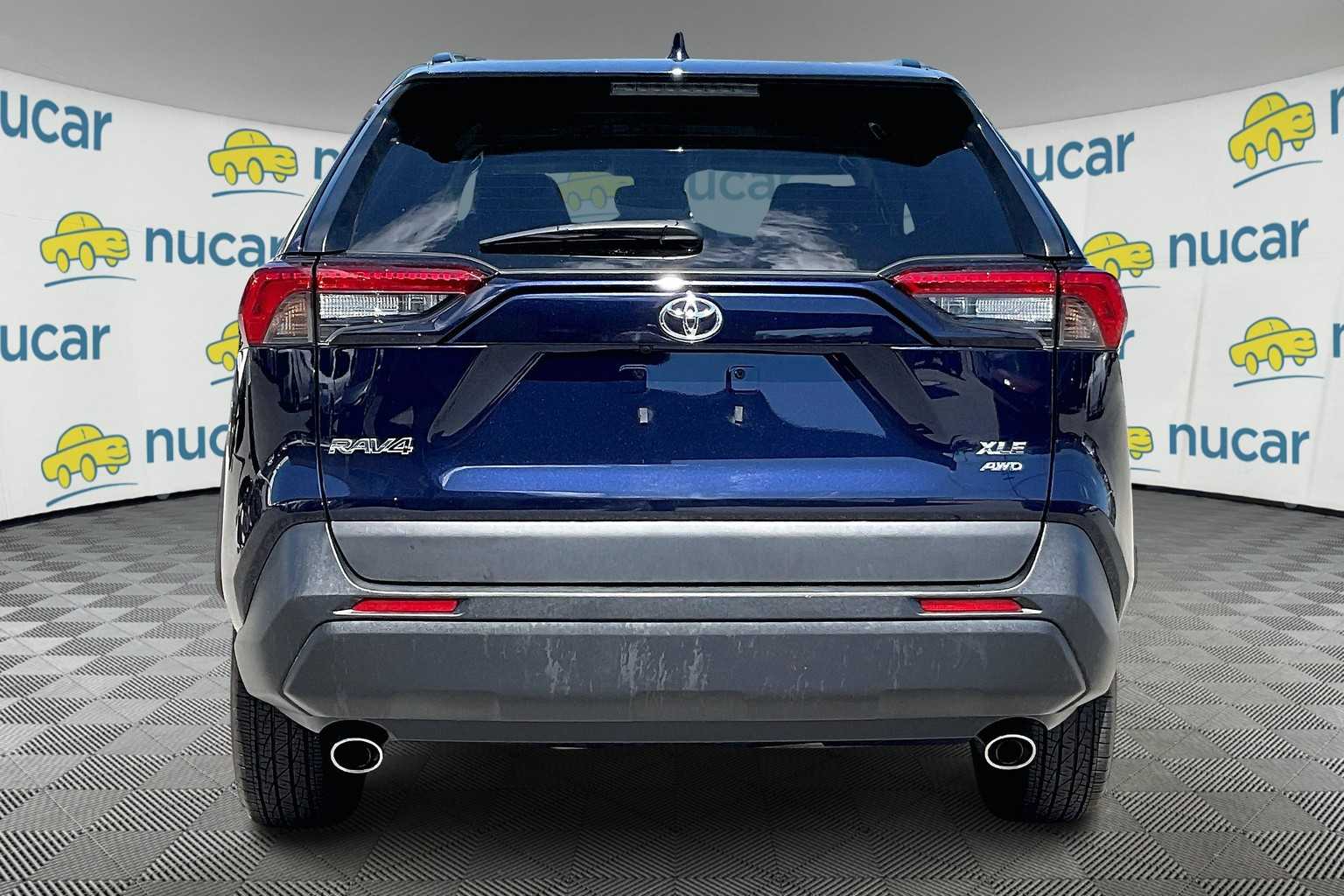 2023 Toyota RAV4 XLE - Photo 5