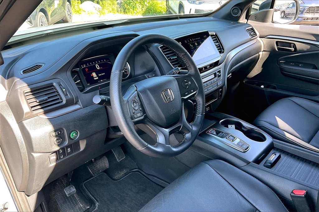2023 Honda Passport EX-L - Photo 8