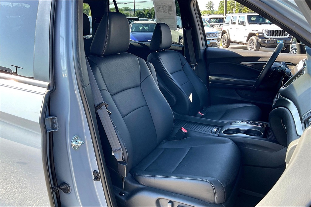 2023 Honda Passport EX-L - Photo 10