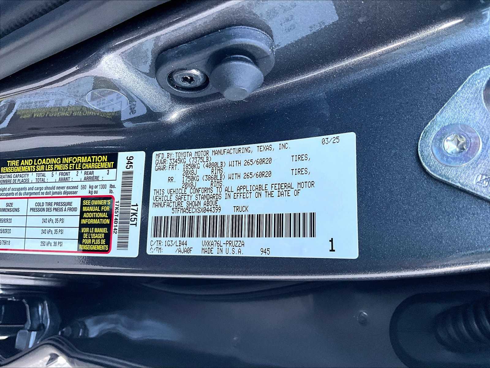2025 Toyota Tundra 1794 Edition - Photo 17