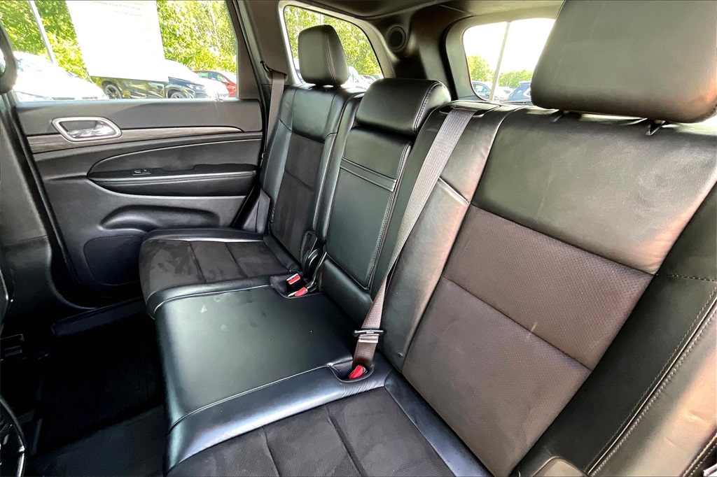 2020 Jeep Grand Cherokee Laredo - Photo 14