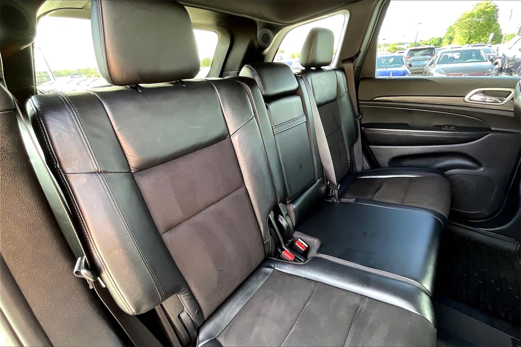 2020 Jeep Grand Cherokee Laredo - Photo 15