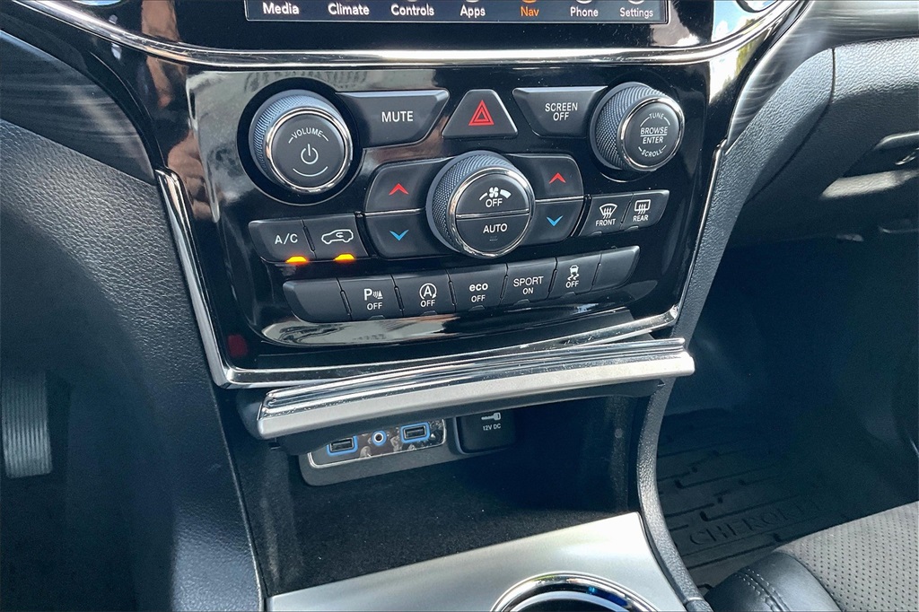2020 Jeep Grand Cherokee Laredo - Photo 25