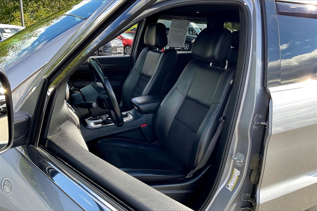 2020 Jeep Grand Cherokee Laredo - Photo 9