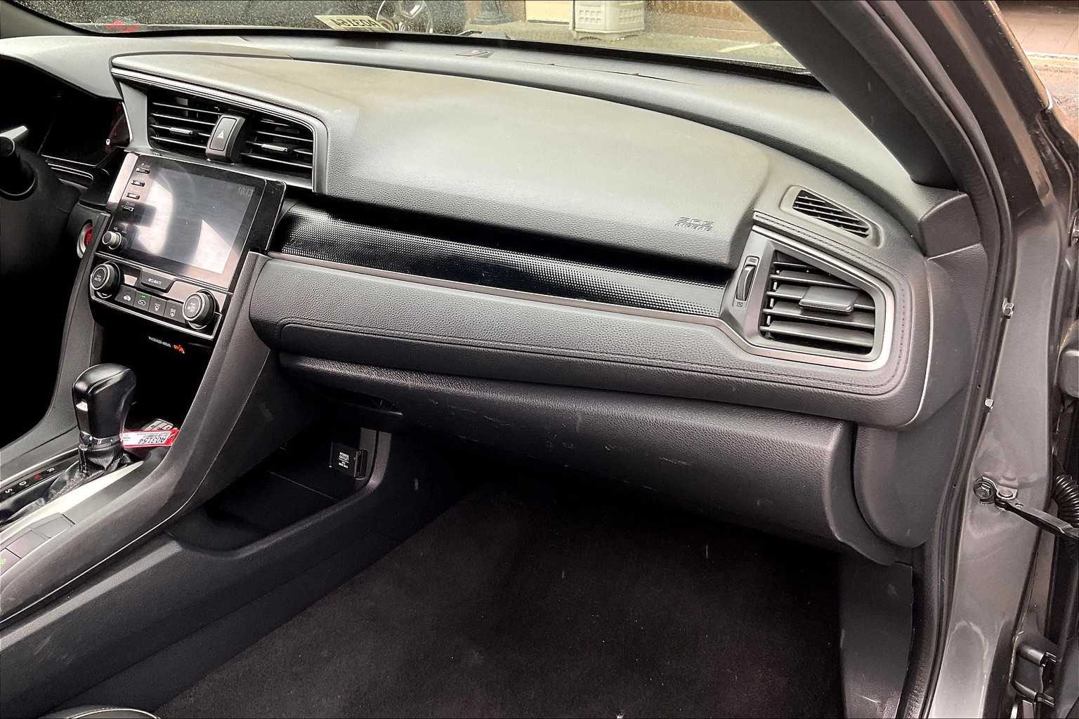 2021 Honda Civic Hatchback Sport - Photo 13