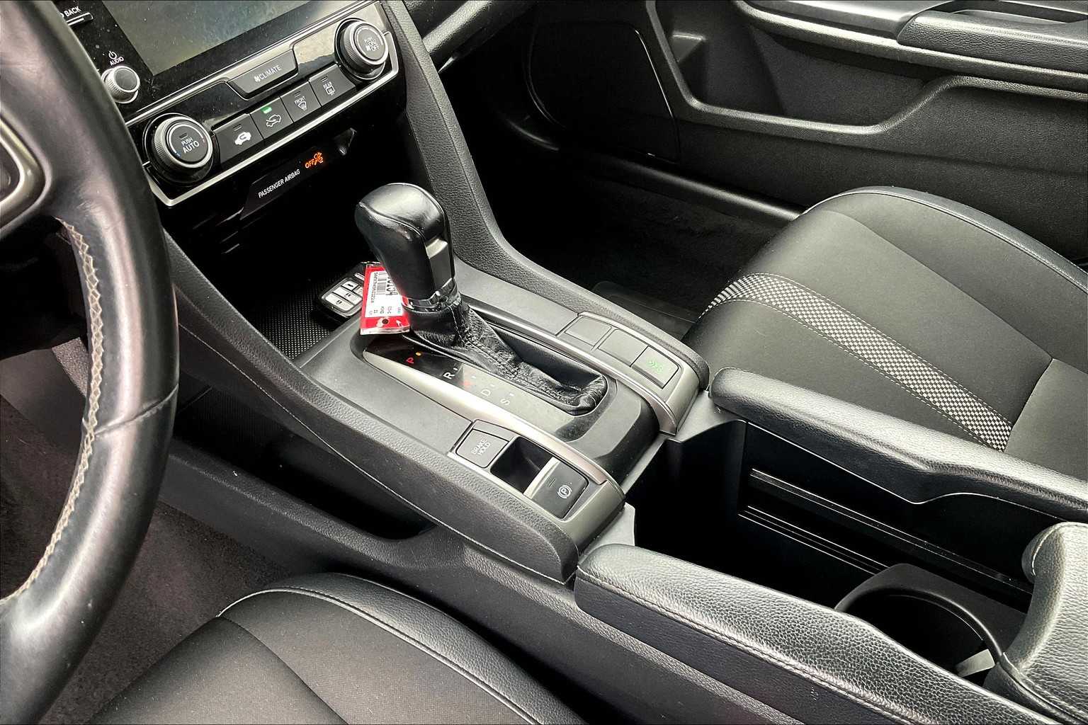 2021 Honda Civic Hatchback Sport - Photo 20