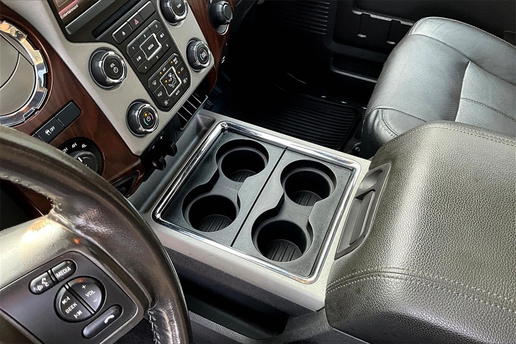 2016 Ford F-350SD Lariat - Photo 20
