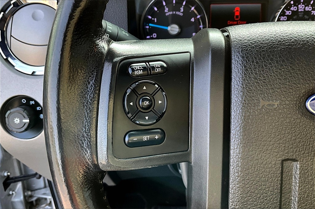2016 Ford F-350SD Lariat - Photo 23