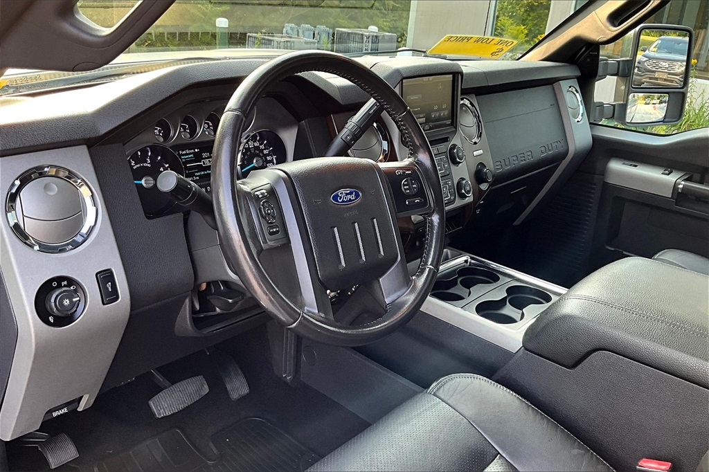 2016 Ford F-350SD Lariat - Photo 8