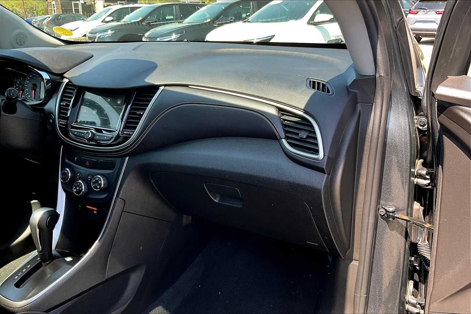 2018 Chevrolet Trax LT - Photo 13