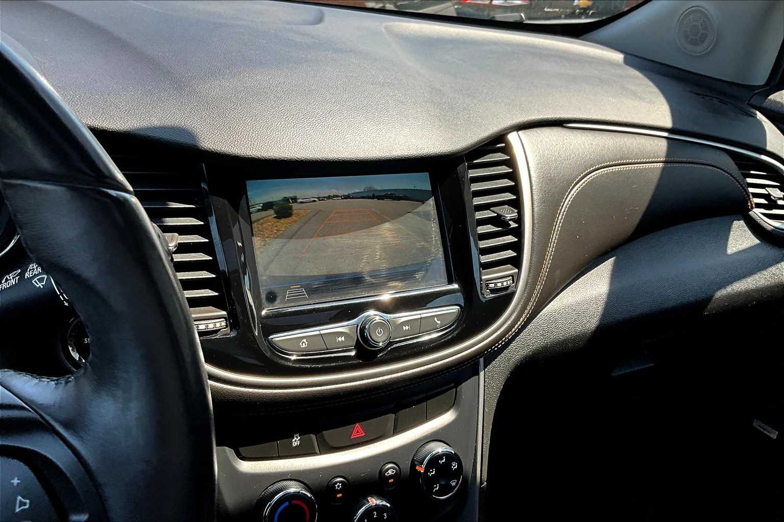 2018 Chevrolet Trax LT - Photo 19