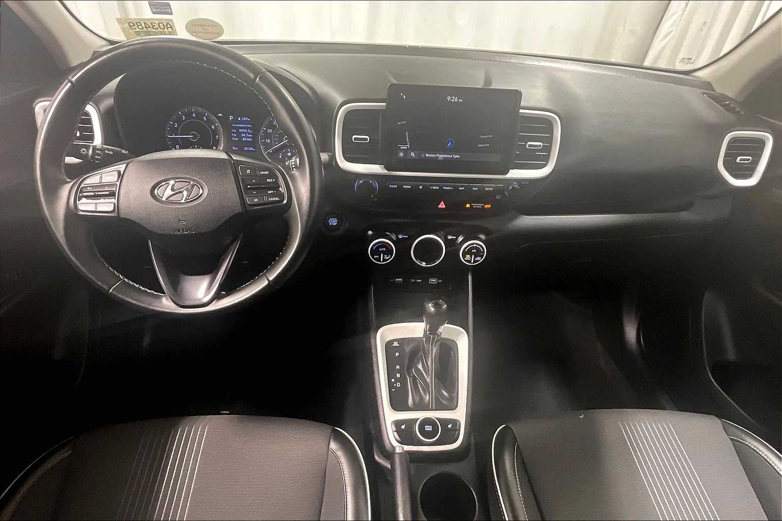 2022 Hyundai Venue Limited - Photo 22