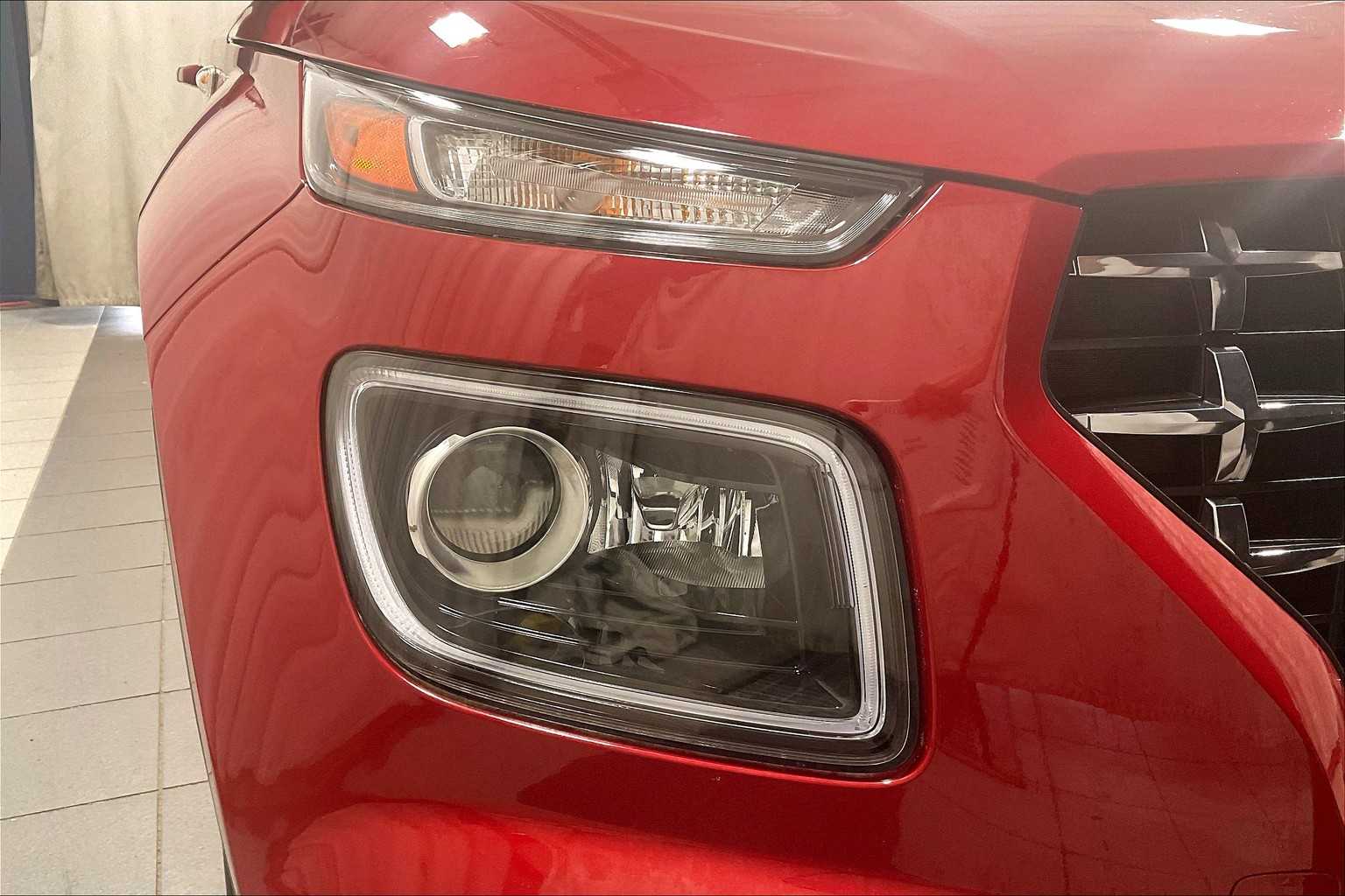 2022 Hyundai Venue Limited - Photo 33