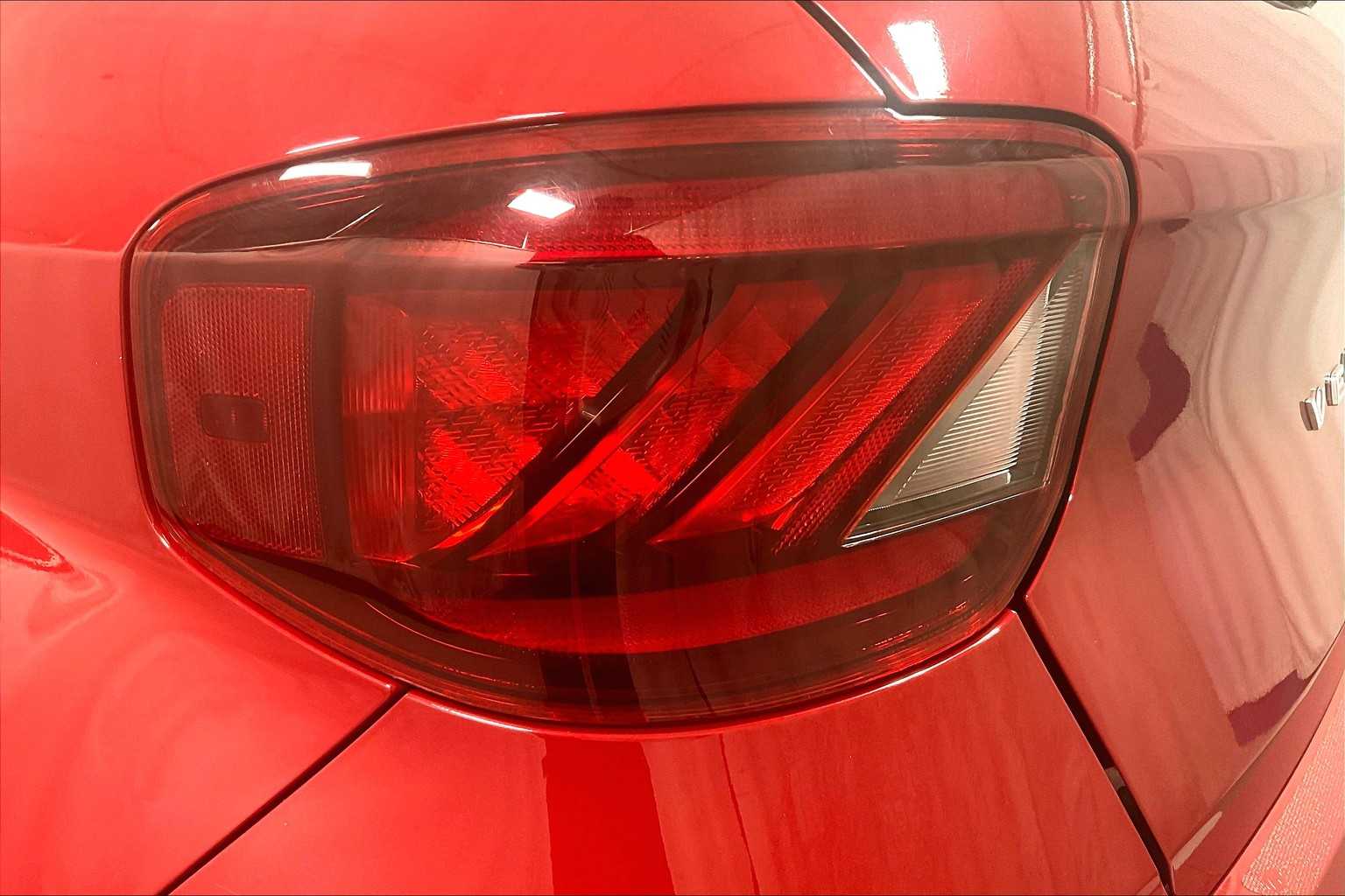 2022 Hyundai Venue Limited - Photo 34