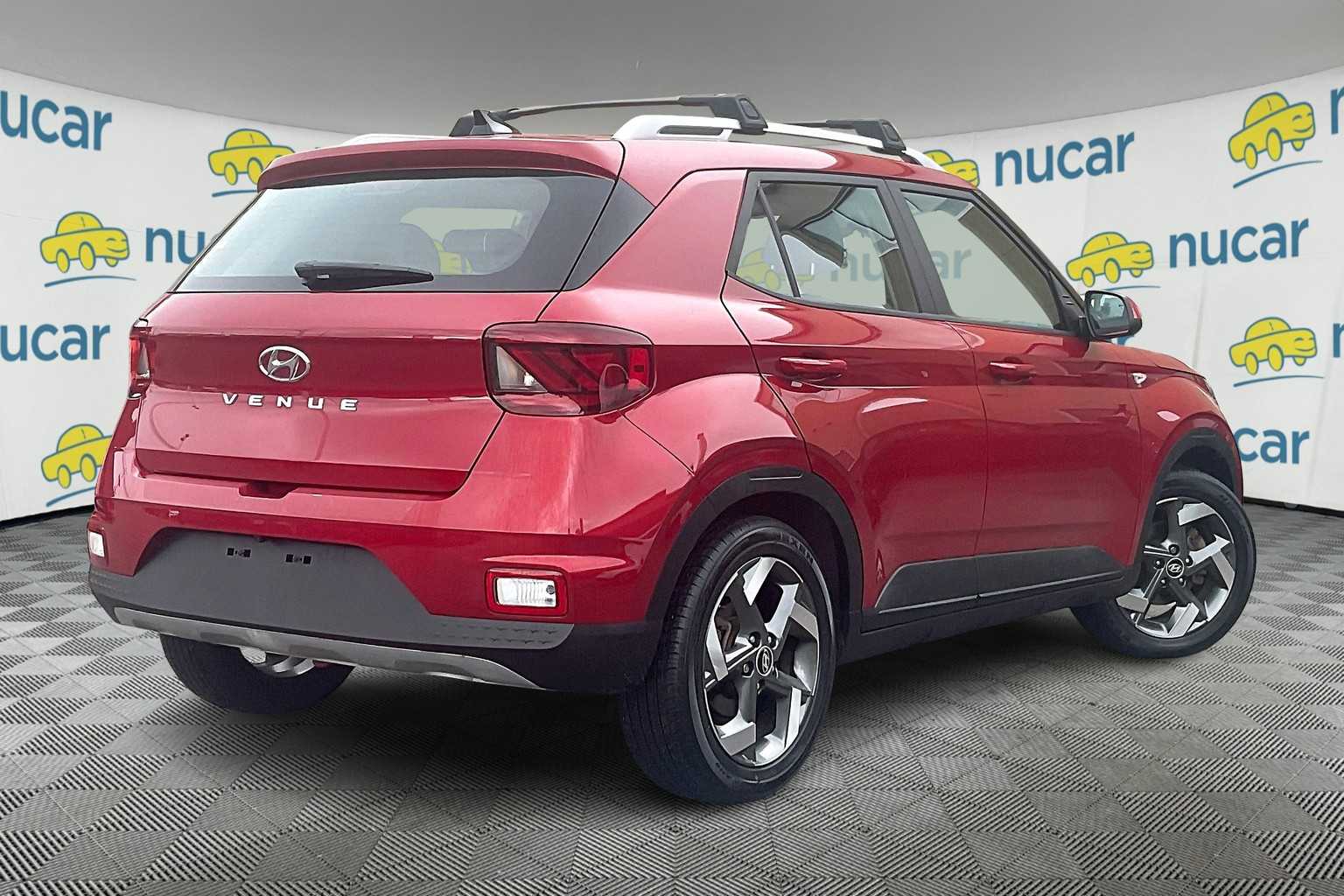 2022 Hyundai Venue Limited - Photo 6
