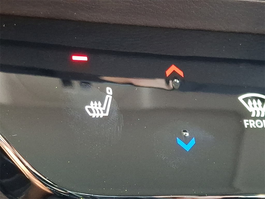 2025 Nissan Kicks SR - Photo 14