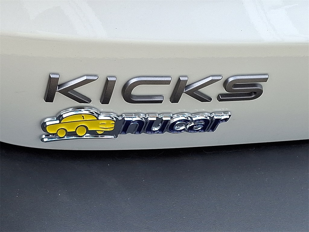 2025 Nissan Kicks SR - Photo 17