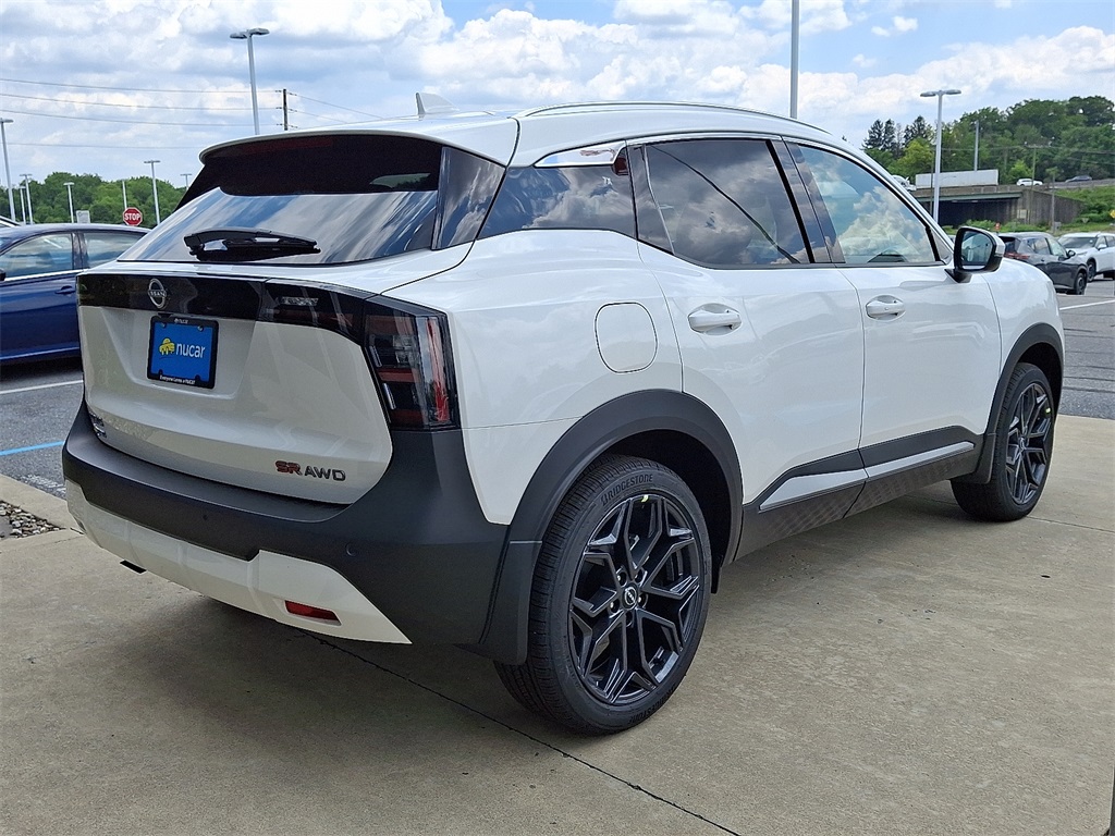 2025 Nissan Kicks SR - Photo 4