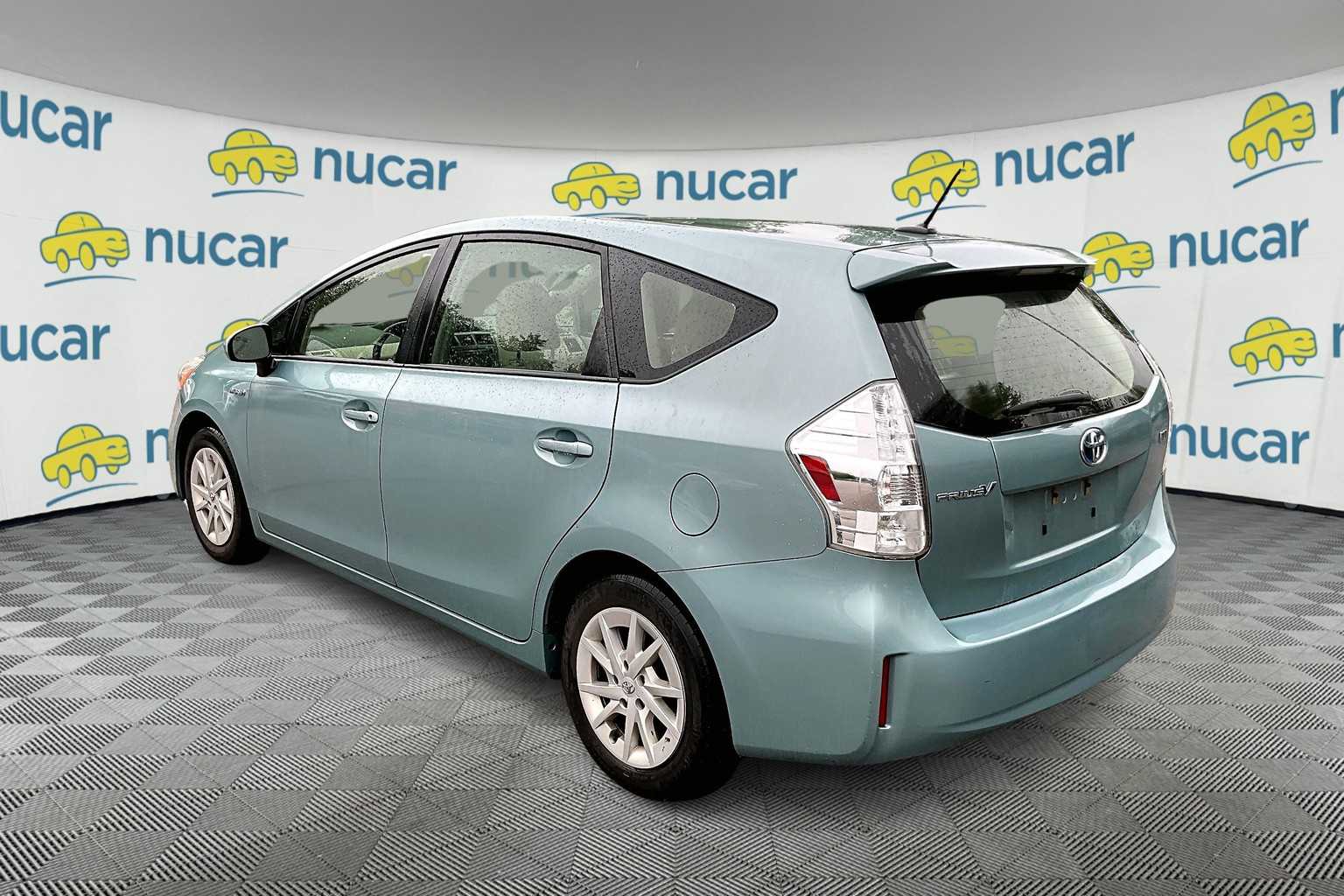 2014 Toyota Prius V Three - Photo 3