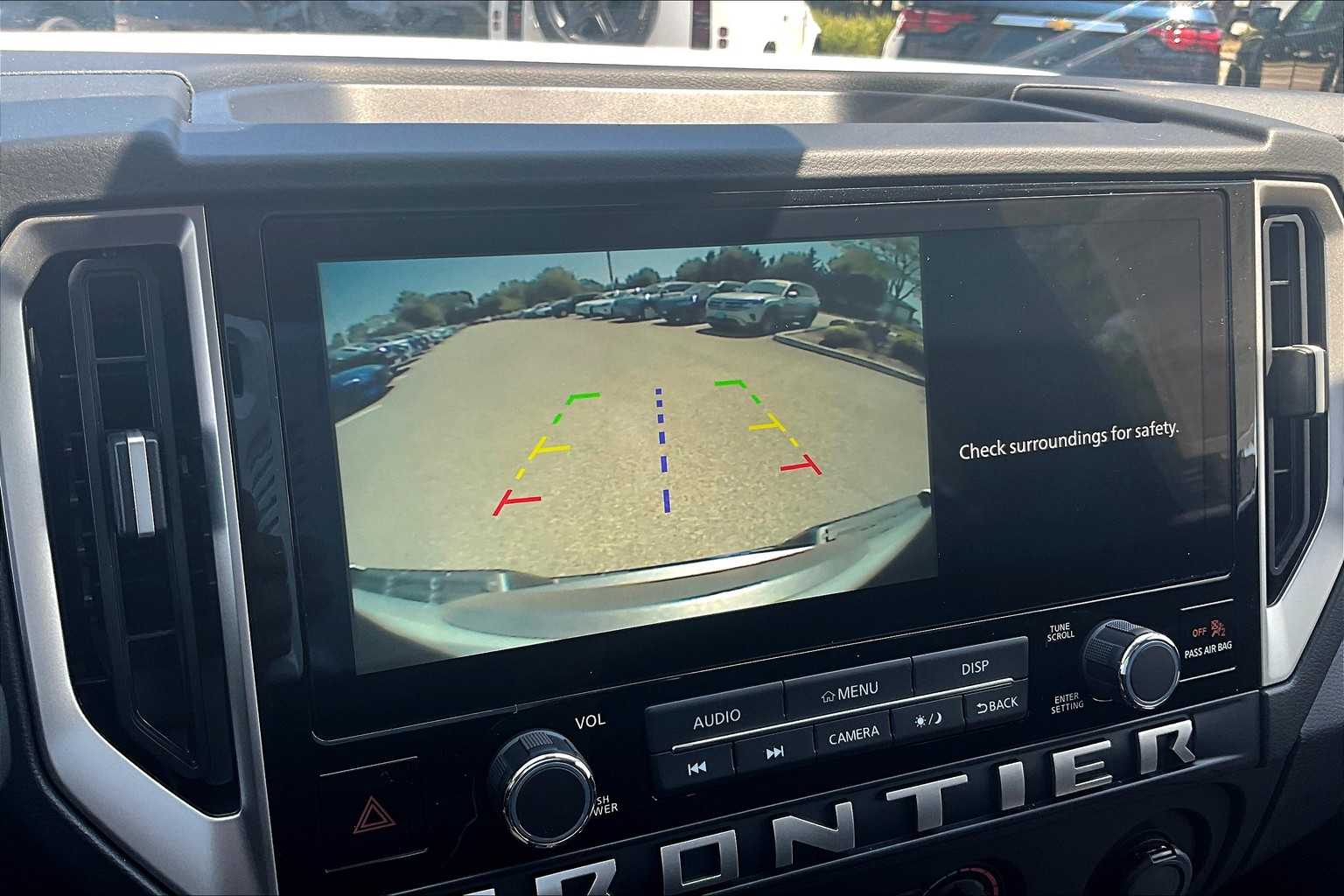 2025 Nissan Frontier SV - Photo 19