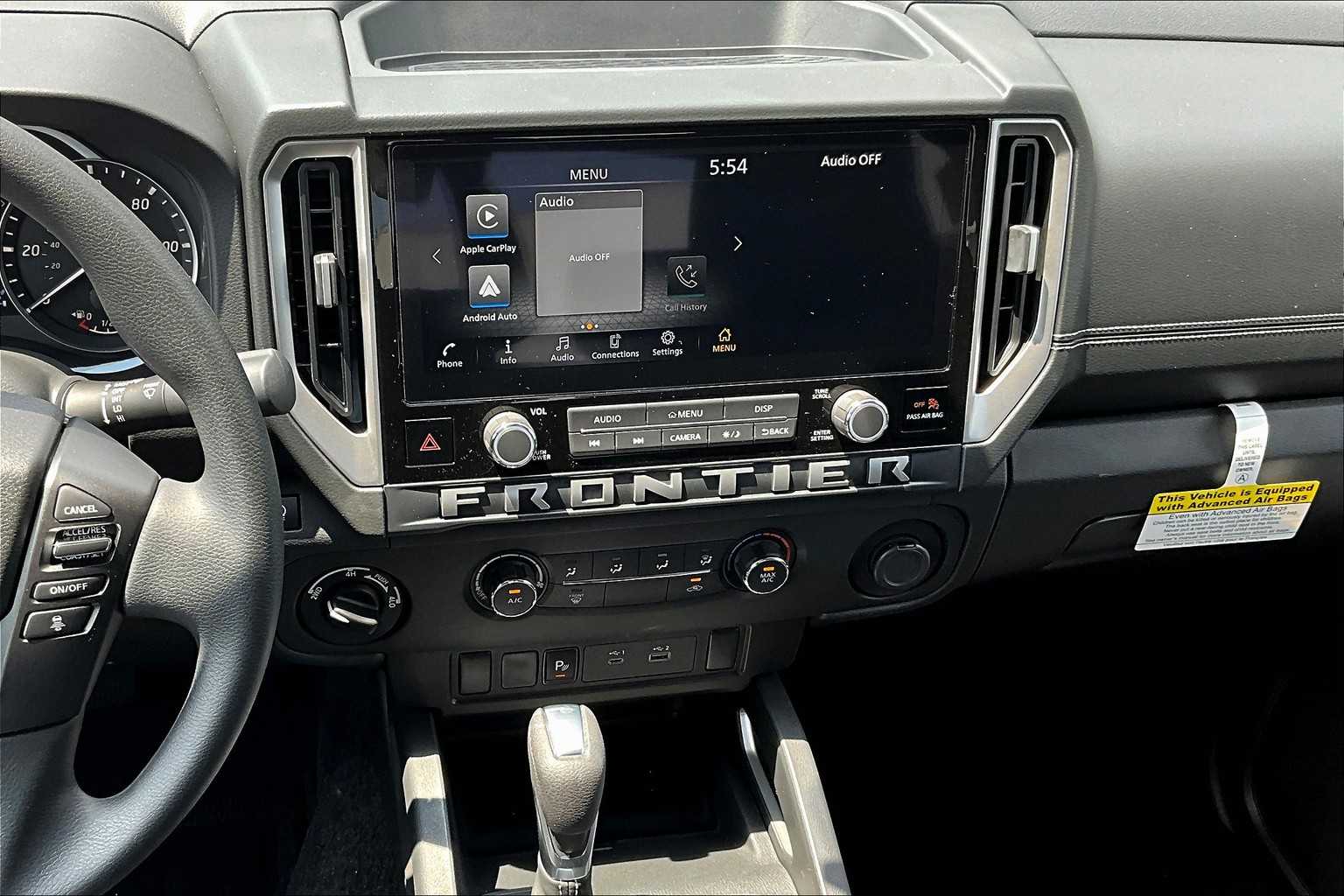 2025 Nissan Frontier SV - Photo 18