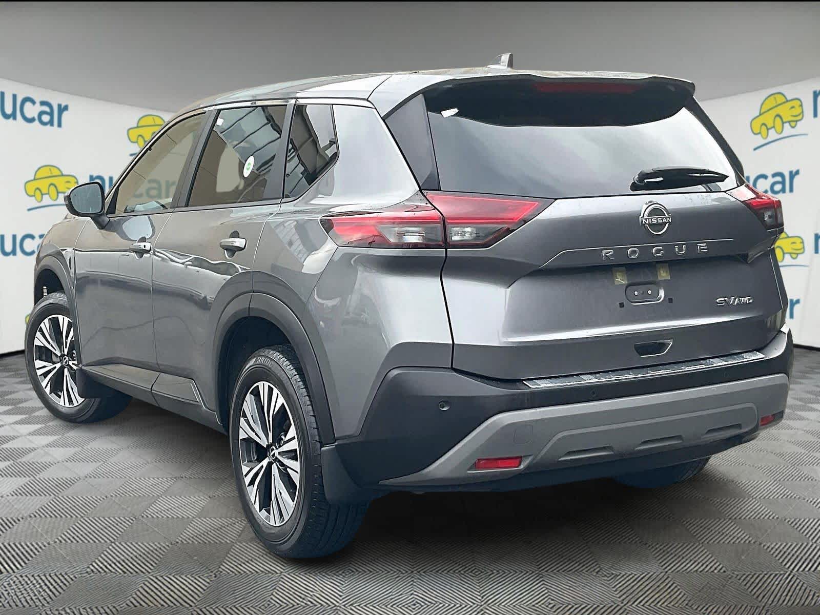 2023 Nissan Rogue SV - Photo 4