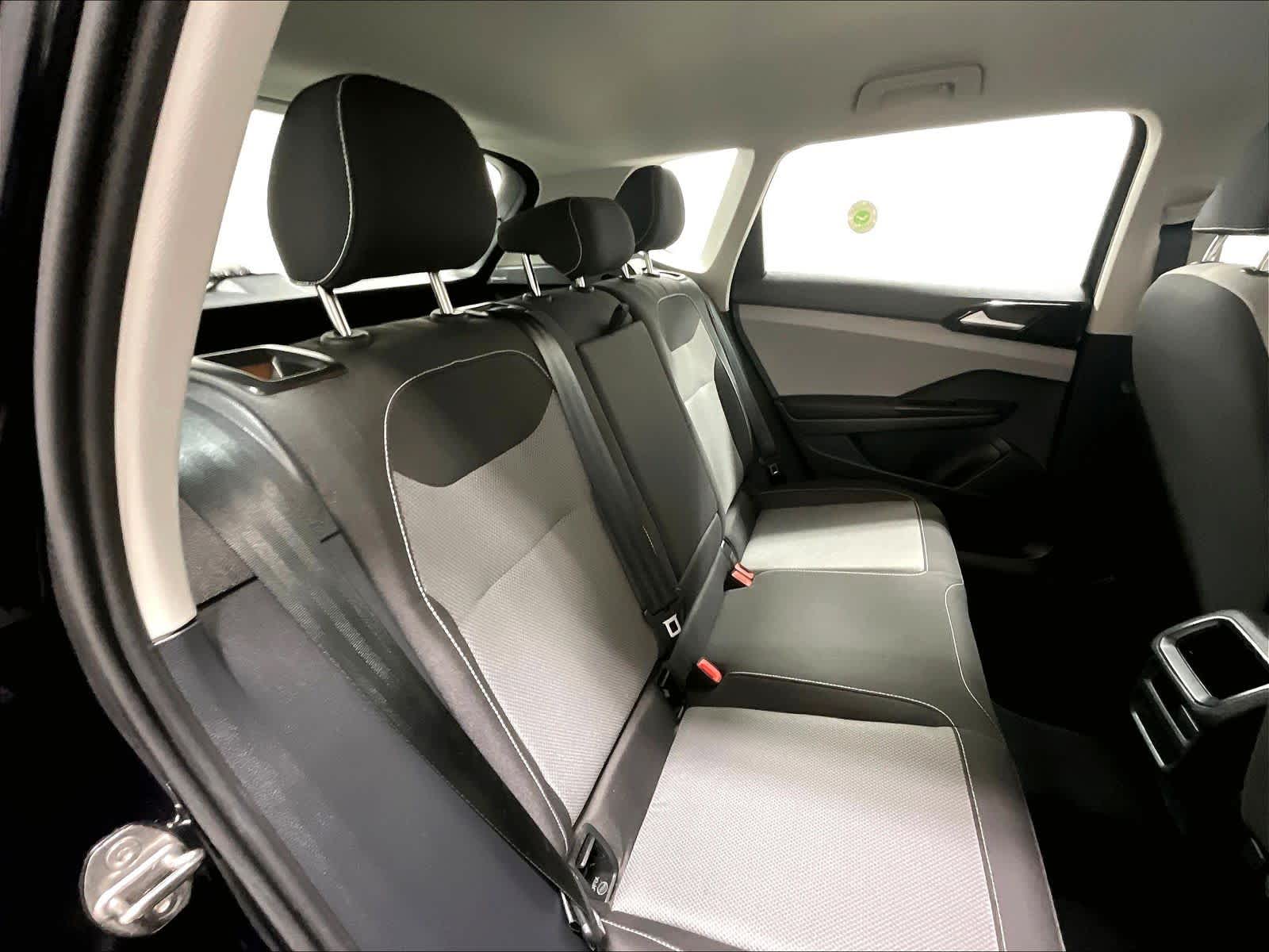 2024 Volkswagen Taos S - Photo 16