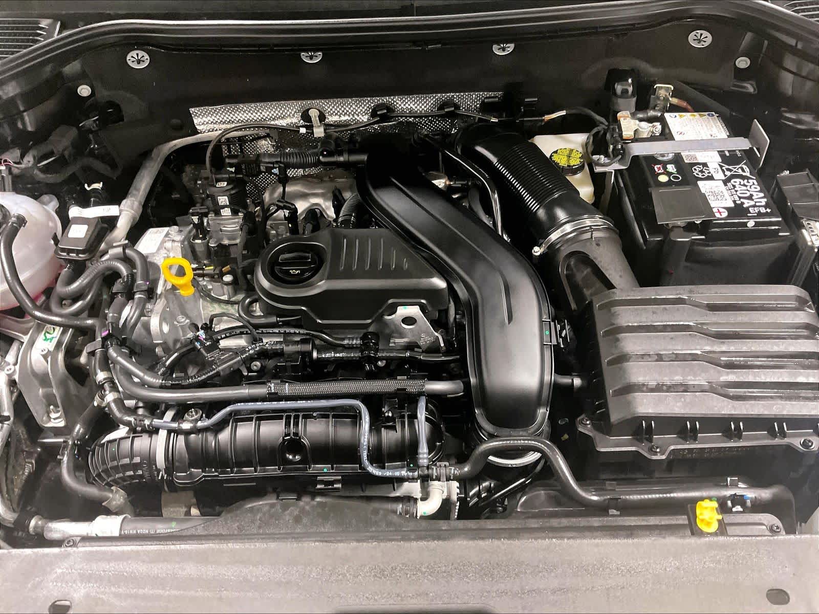 2024 Volkswagen Taos S - Photo 34