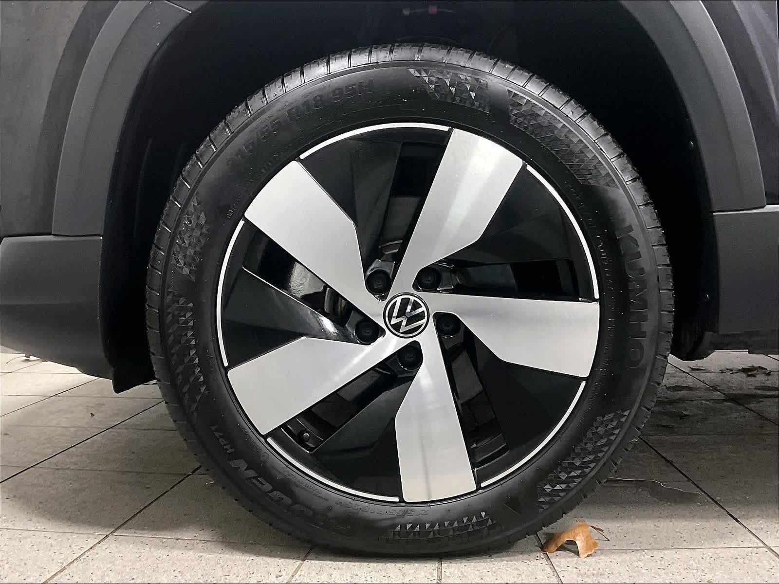 2024 Volkswagen Taos S - Photo 7