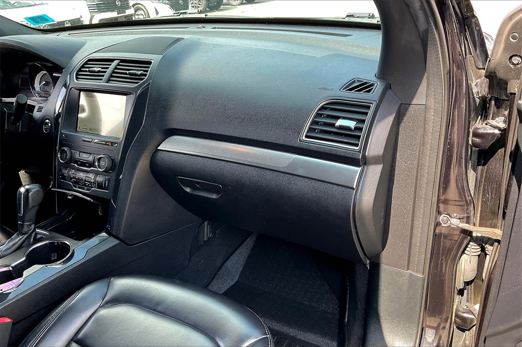 2019 Ford Explorer XLT - Photo 12