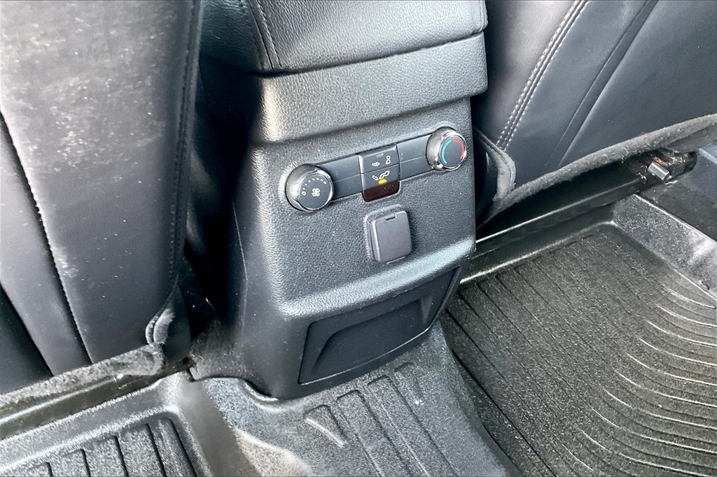 2019 Ford Explorer XLT - Photo 26