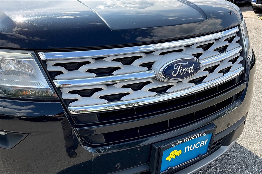 2019 Ford Explorer XLT - Photo 29
