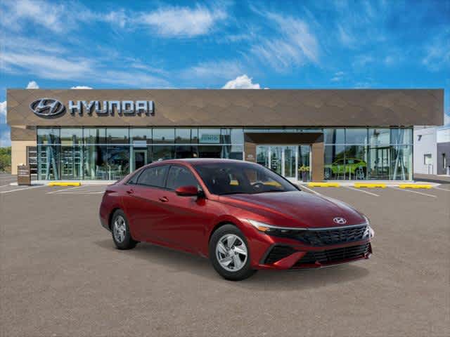 2025 Hyundai Elantra SE