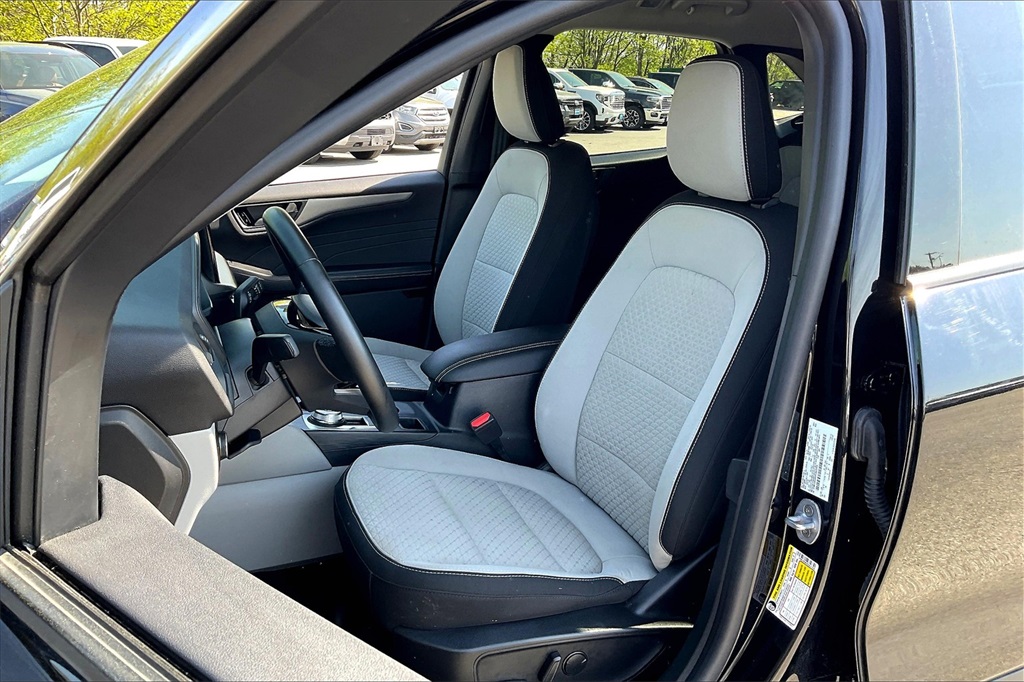 2023 Ford Escape Active - Photo 9
