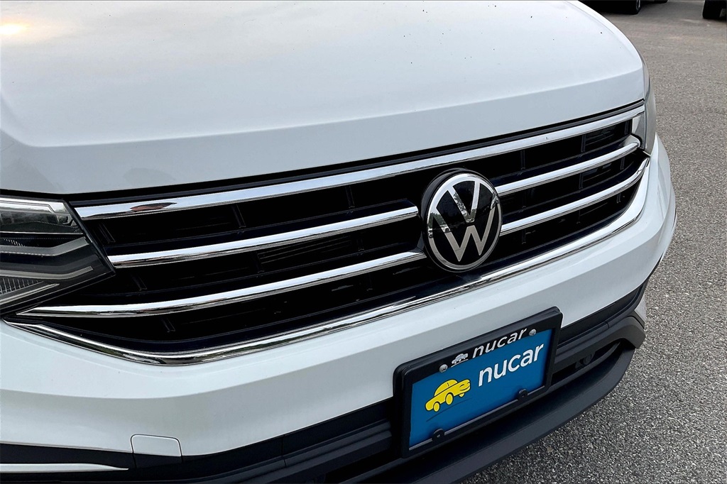 2022 Volkswagen Tiguan 2.0T SE - Photo 28