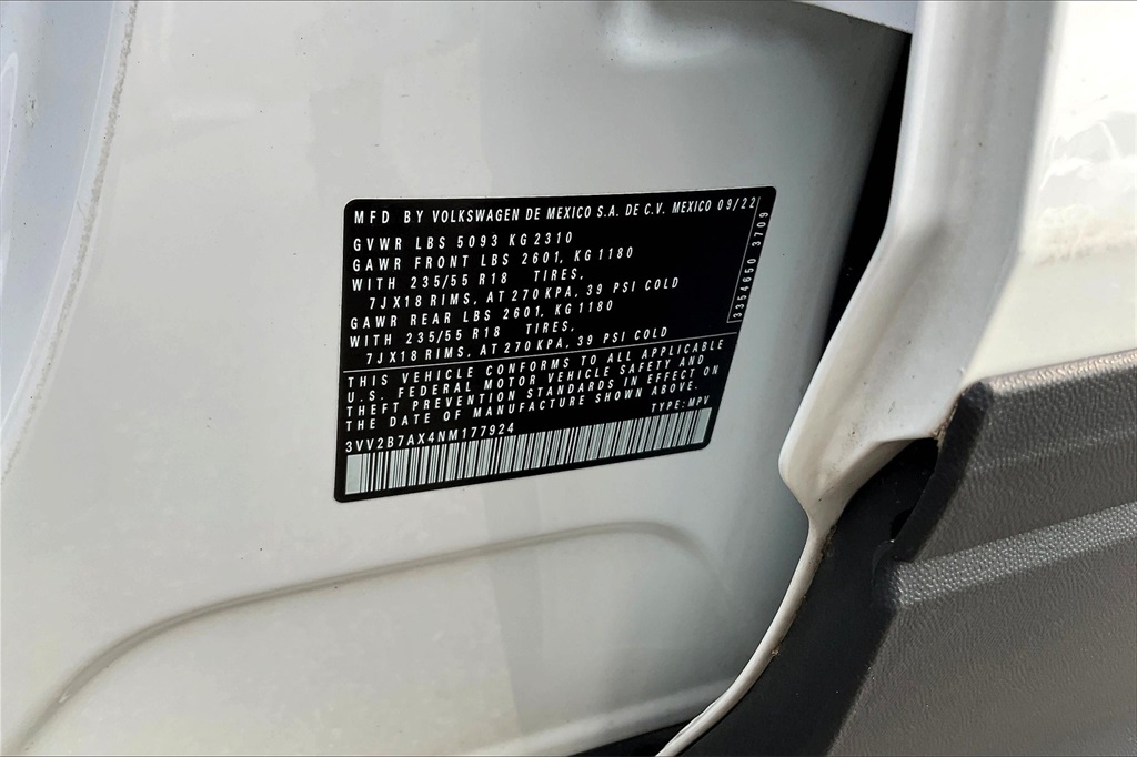 2022 Volkswagen Tiguan 2.0T SE - Photo 31