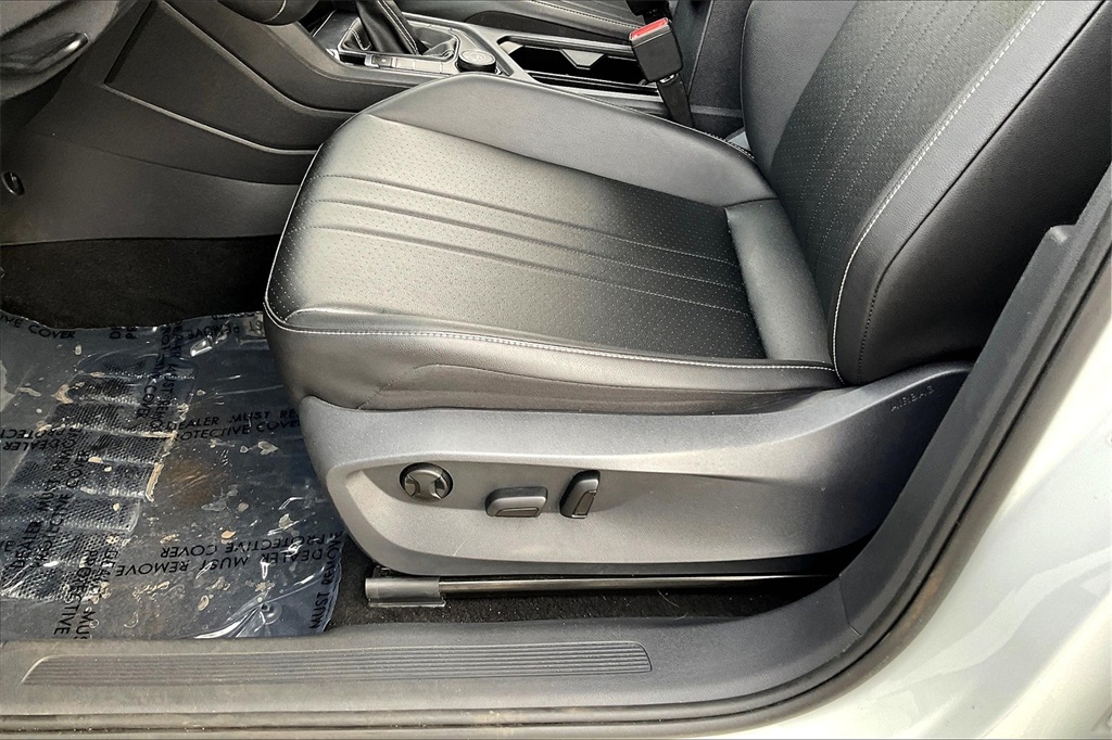 2022 Volkswagen Tiguan 2.0T SE - Photo 33