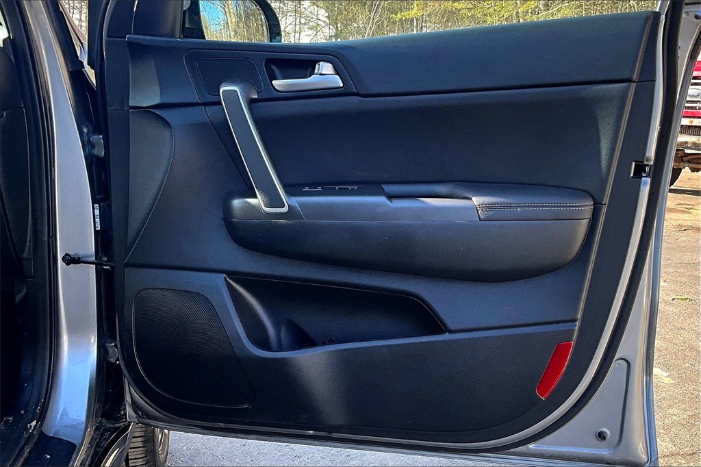 2022 Kia Sportage Nightfall - Photo 12