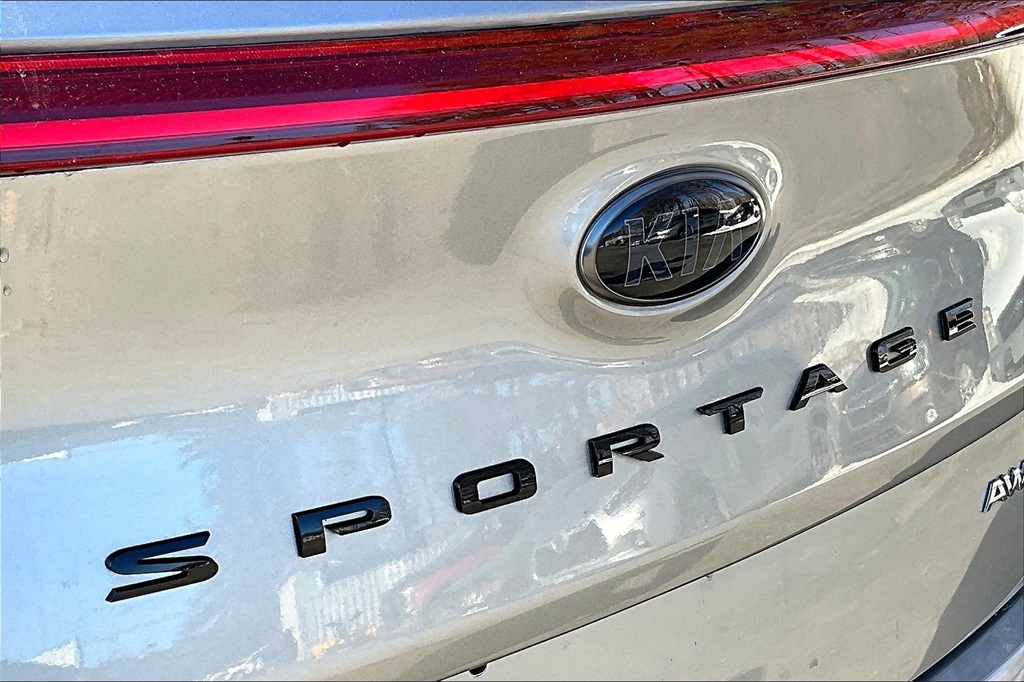 2022 Kia Sportage Nightfall - Photo 28