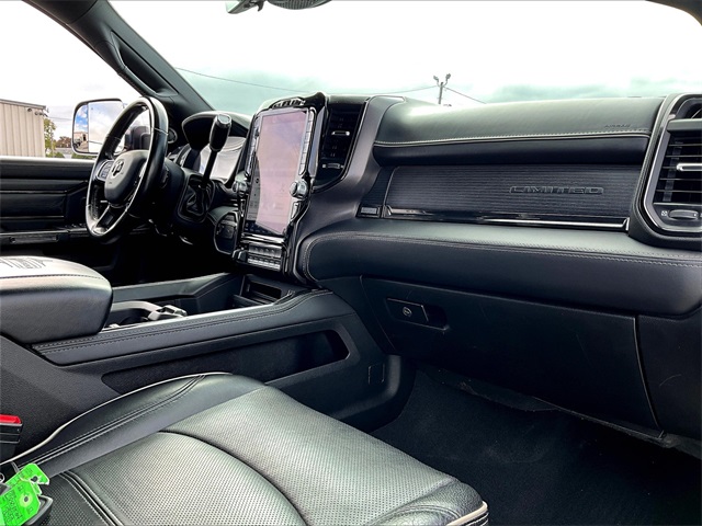 2022 Ram 3500 Limited - Photo 13