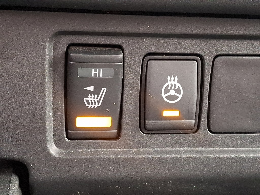 2024 Nissan Frontier SV - Photo 23