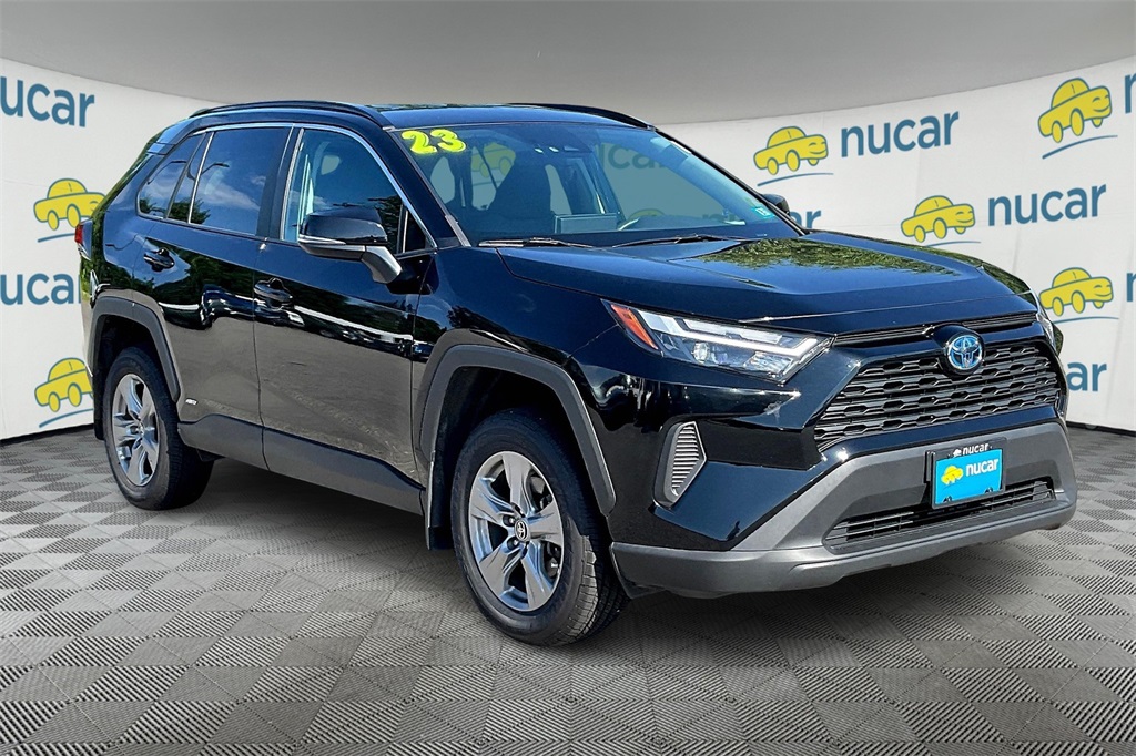 2023 Toyota RAV4 Hybrid XLE - Photo 1