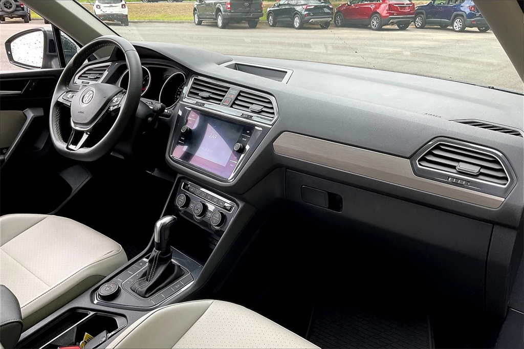 2021 Volkswagen Tiguan 2.0T SE - Photo 13