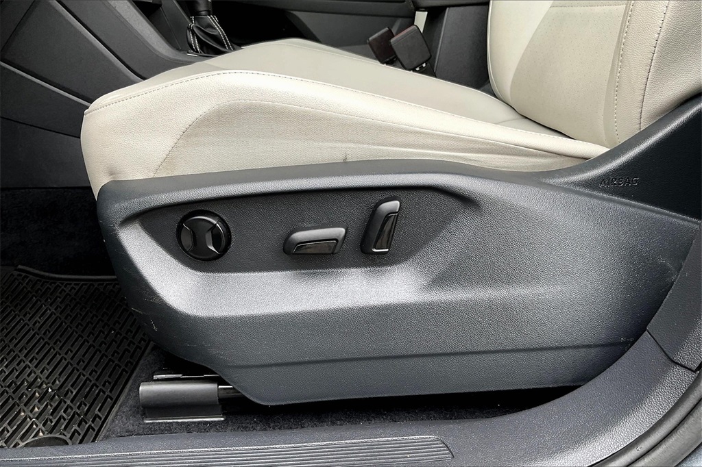 2021 Volkswagen Tiguan 2.0T SE - Photo 27