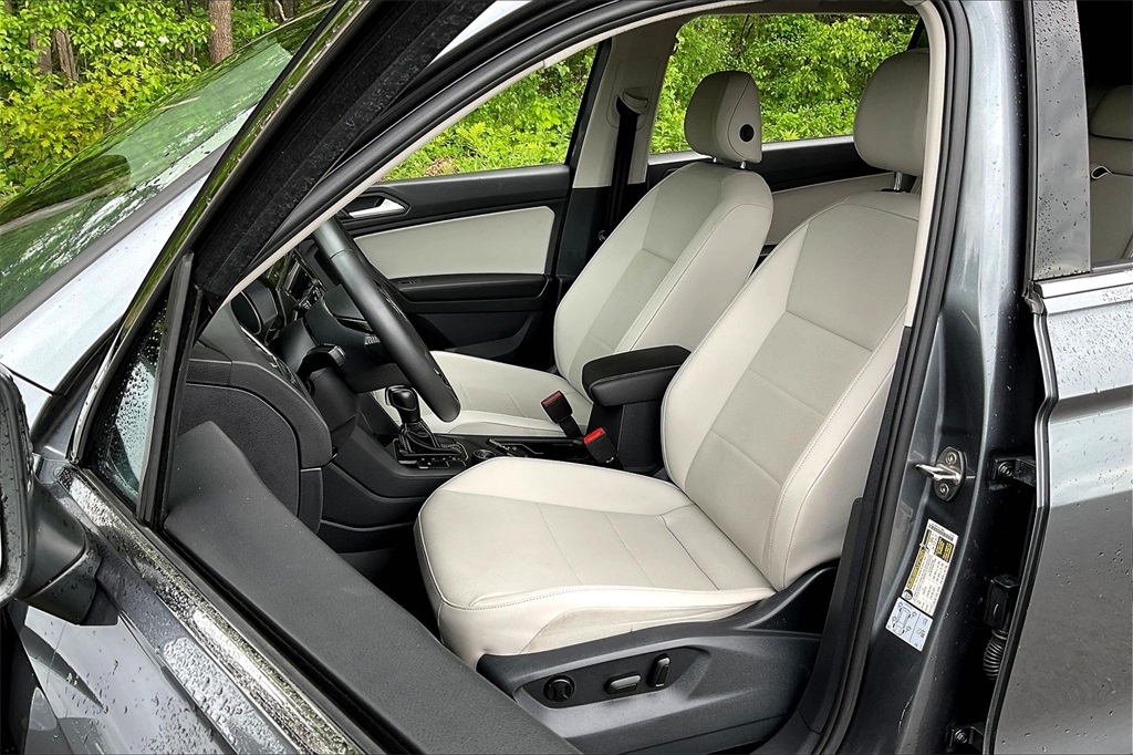 2021 Volkswagen Tiguan 2.0T SE - Photo 10