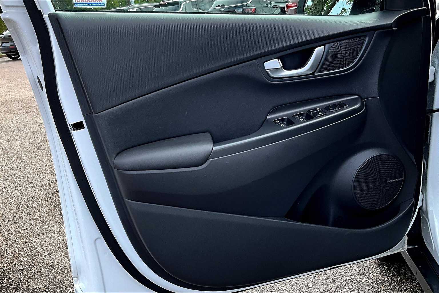 2023 Hyundai Kona Electric Limited - Photo 9
